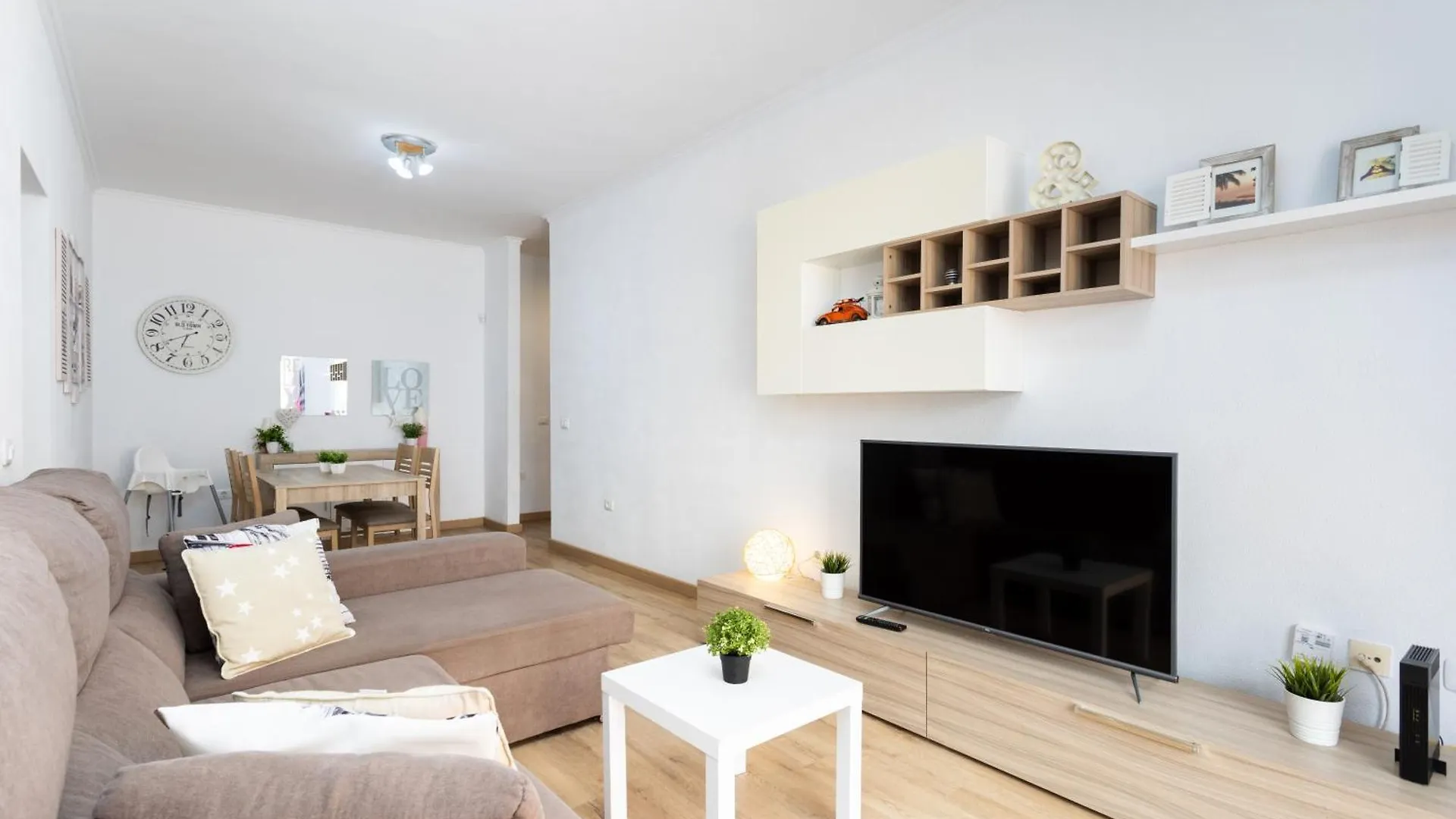 Home2Book Charming Caletillas Pool Candelaria Appartement