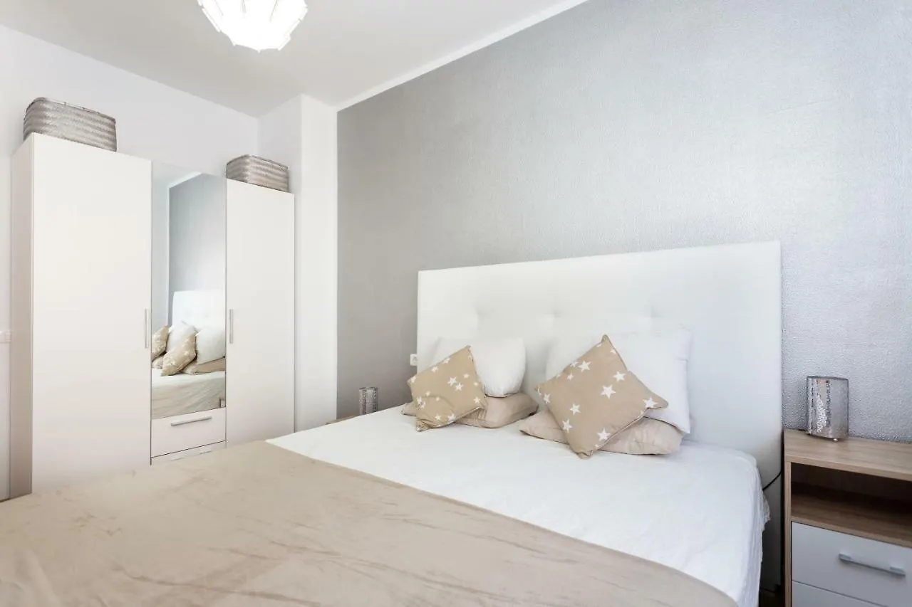 Home2Book Charming Caletillas Pool Candelaria Appartement